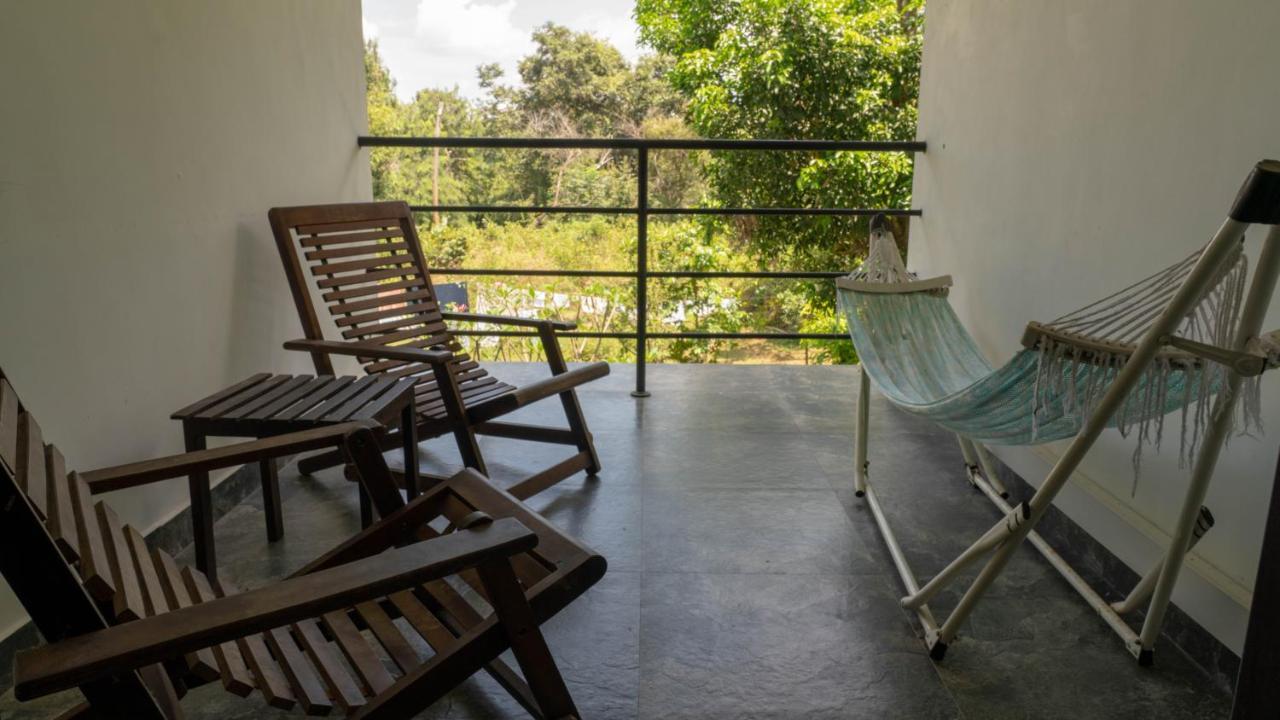 Iwamisou Hotel Sigiriya Exterior photo