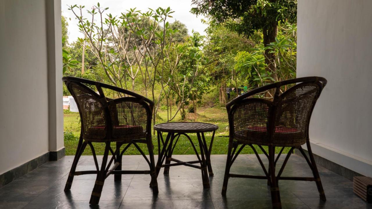 Iwamisou Hotel Sigiriya Exterior photo