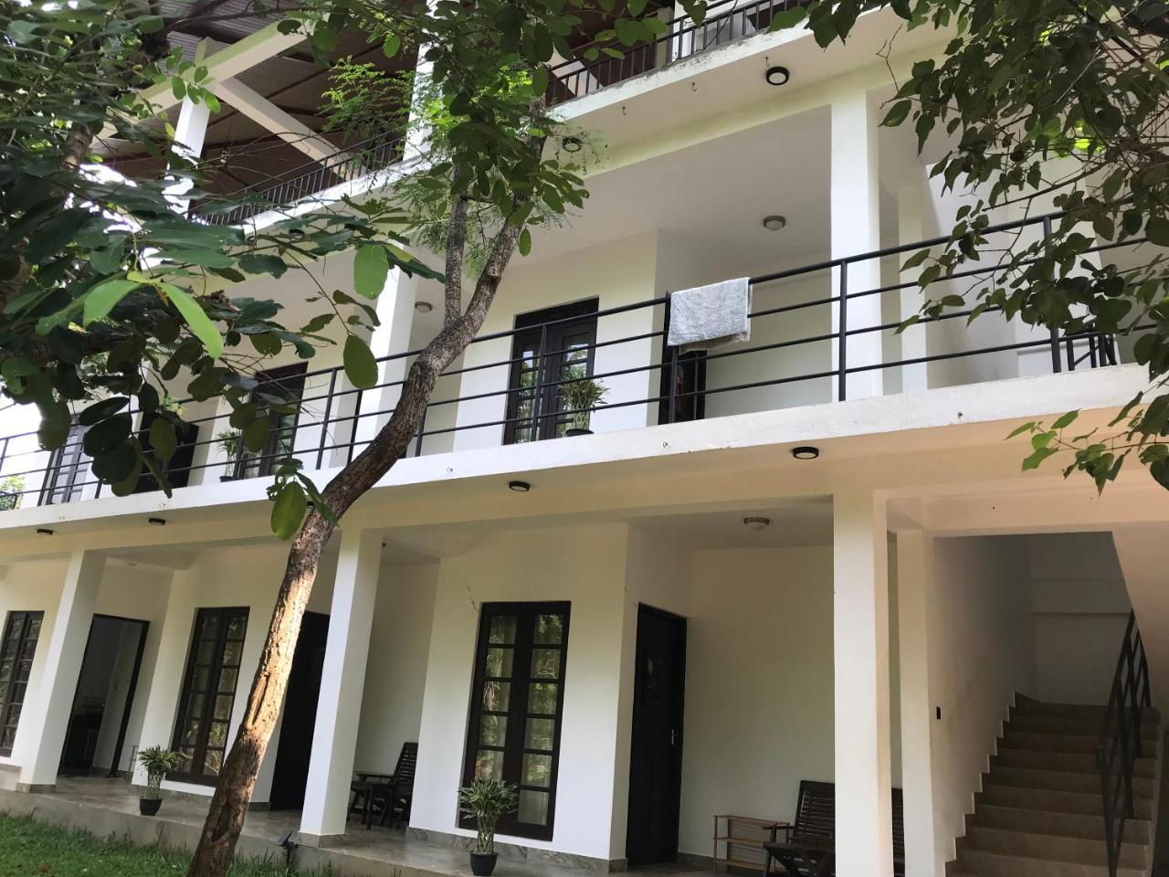 Iwamisou Hotel Sigiriya Exterior photo